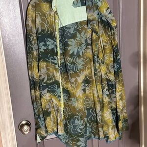 Floral Patterned Button-Up Shirt